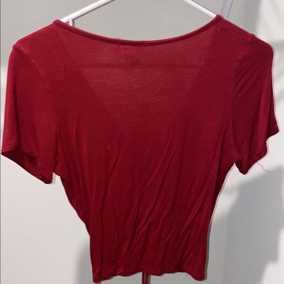 short sleeve scrunch crop top - Picture 2 of 3